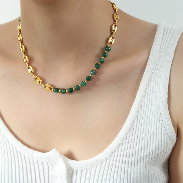 Wholesale Women's Natural Stone Agate Pig Nose Titanium Steel Necklace With O Shaped Chain Knot Braided Chain And Electroplated Geometric Design