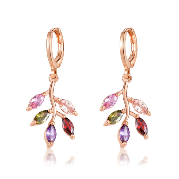 Wholesale Women's Natural Style Copper Jewelry Set With Plant Flowers Pattern Zircon Pendant Necklace And Earrings And Diamond Design Ochain
