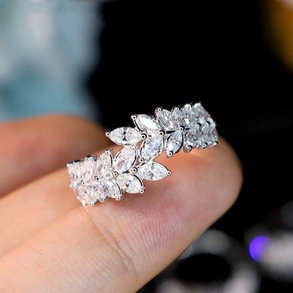 Wholesale Women's Niche Design Copper Gold Plated Flower Ring