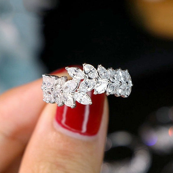 Wholesale Women's Niche Design Copper Gold Plated Flower Ring