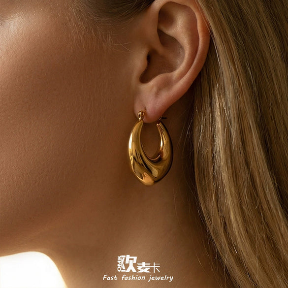 Wholesale Women's Niche Design Geometric Ushaped Stainless Steel 18K Gold Plated Earrings