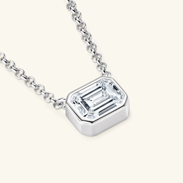 Wholesale Women's Niche Geometric Moissanite Emerald Pendant Necklace 925 Sterling Silver Electroplated Pearl Chain