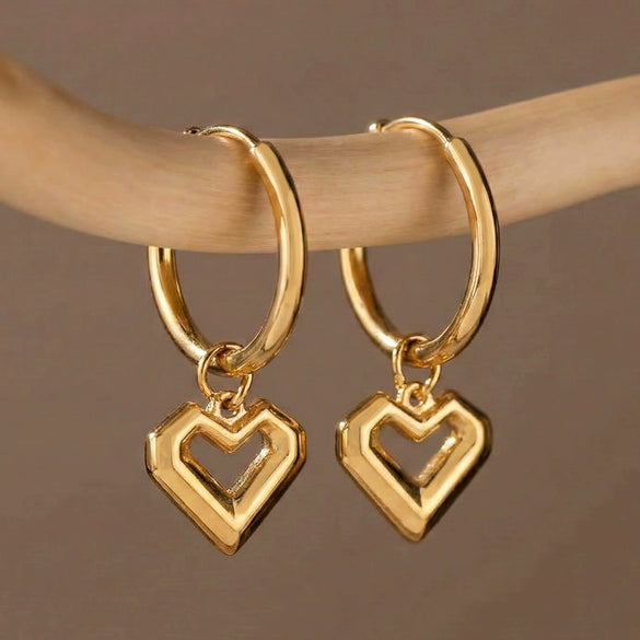 Wholesale Women's Niche Style Geometric Heartshaped Stainless Steel 18K Gold Plated Earrings