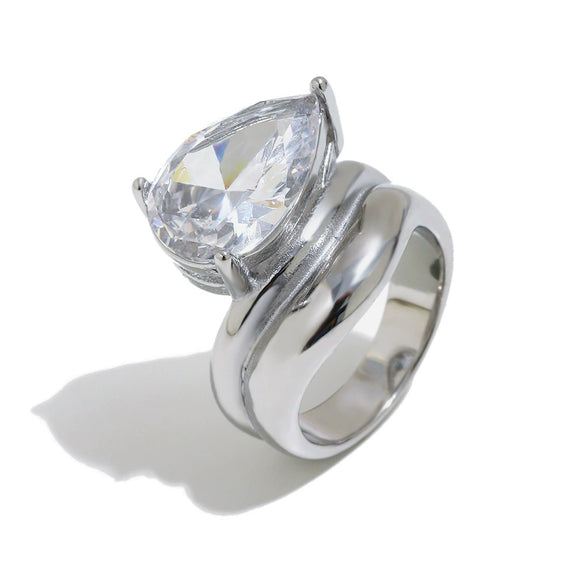 Wholesale Women's Niche Style Geometric Stainless Steel 18K Gold Electroplated Ring Hand Jewelry