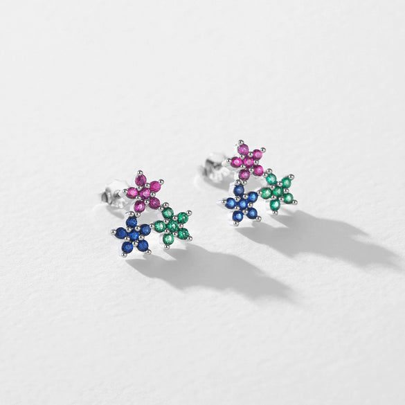 Wholesale Women's Niche Style S925 Sterling Silver Inlaid Zircon Flower Earrings