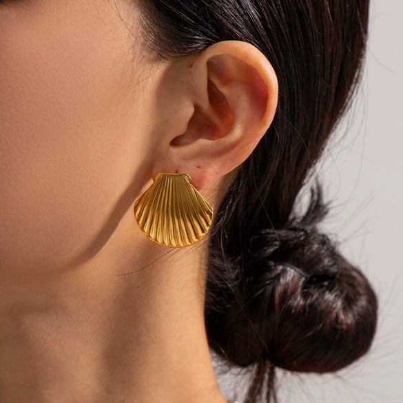 Wholesale Women's Ocean Series Exaggerated Niche Geometric Titanium Steel Electroplated Earrings Allmatch Nonfading Natural Style