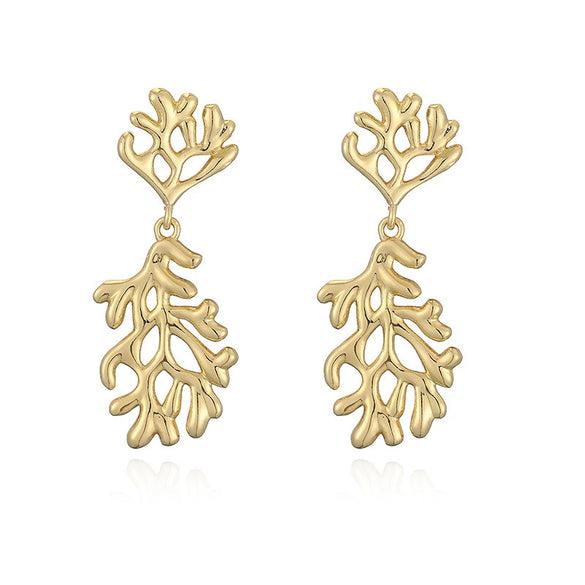 Wholesale Women's Ocean Style Copper Earrings With Animal Zodiac Pattern And Electroplating Design
