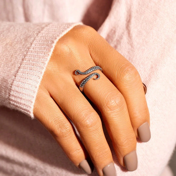 Wholesale Women's Octopus Ring S925 Sterling Silver Geometric Style Oil Treated