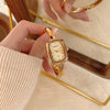 Wholesale Women's Oval Bracelet Watch With Roman Numerals Vintage Simple Elegant Zinc Alloy Stainless Steel Medieval Style Square Dial