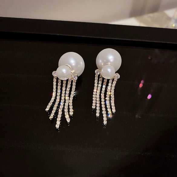 Wholesale Women's Pearl And Zircon Earrings High Sense Geometric Retro Light Luxury Electroplated