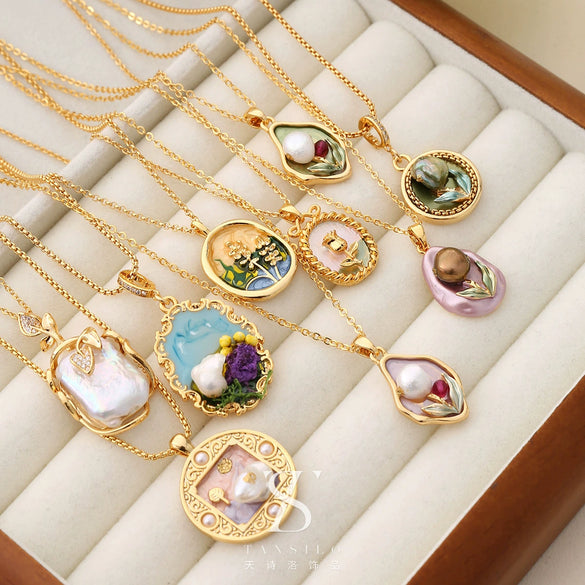 Wholesale Women's Pendant Necklace Copper Gold Plated Geometric Flower Drop Shape Electroplating French Retro Style