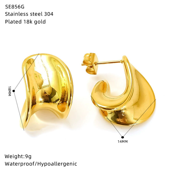 Wholesale Women's Personal Geometric Titanium Steel Electroplated Earrings