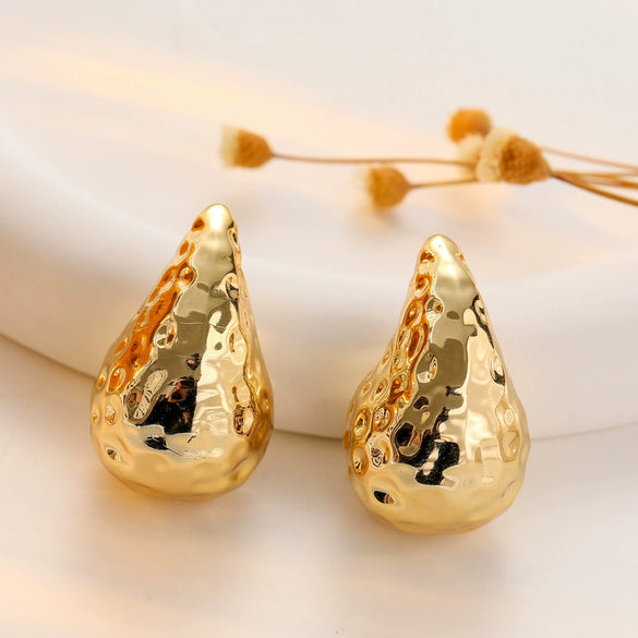 Wholesale Women's Plastic Resin Gold Plated Drop Shaped Earrings