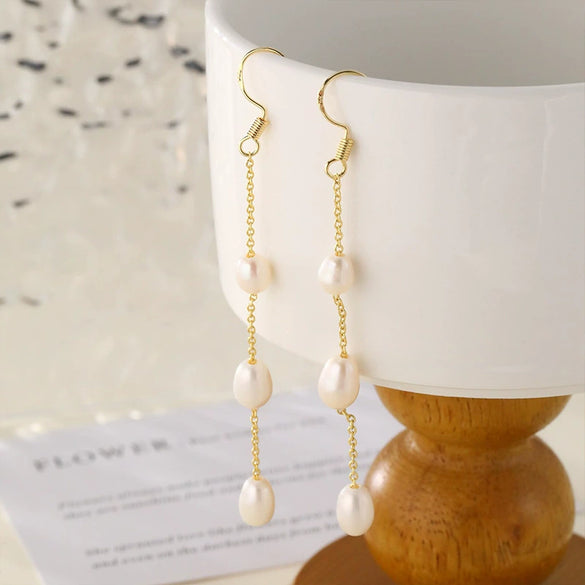 Wholesale Women's Plated Brass Fresh Water Pearl Drop Earrings With Geometric Pattern And Tassel Style