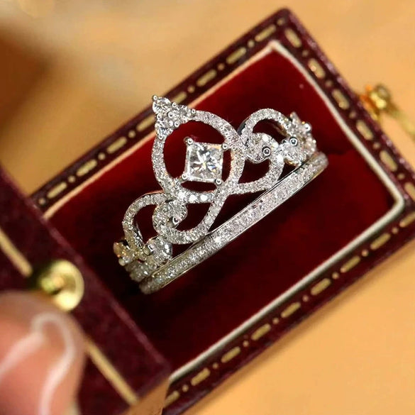 Wholesale Women's Princess Style Copper Ring With Zirconia And Geometric Crown Pattern