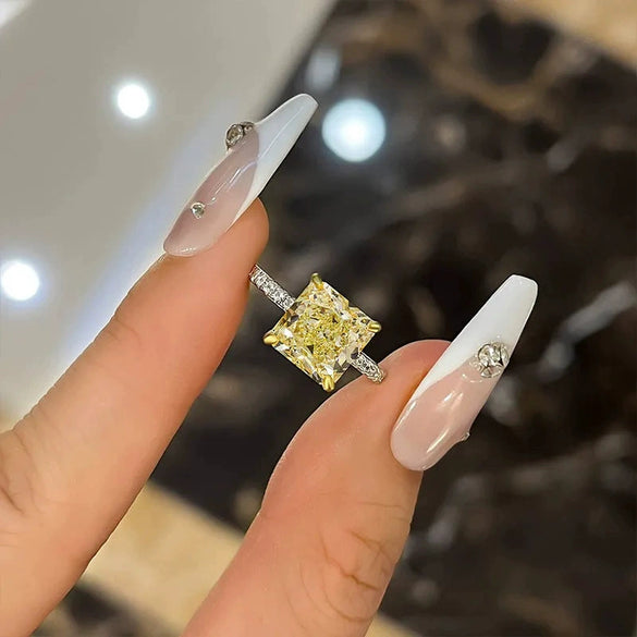Wholesale Women's Princess Style Geometric Copper Ring Jewelry With Zircon