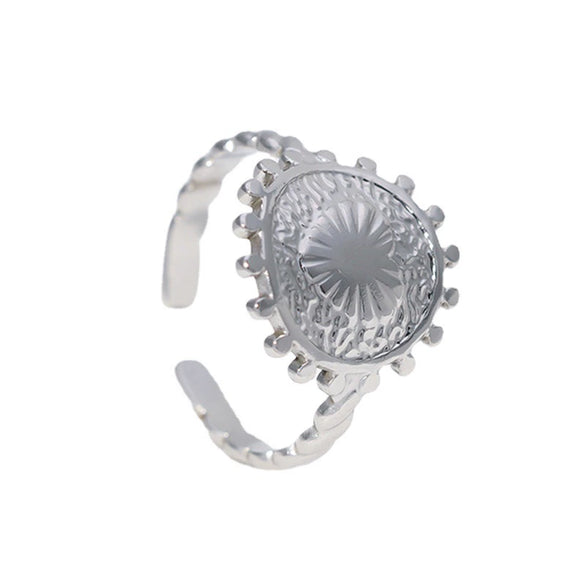 Wholesale Women's Punk Retro Titanium Steel Ring With Heart And Electroplating Design