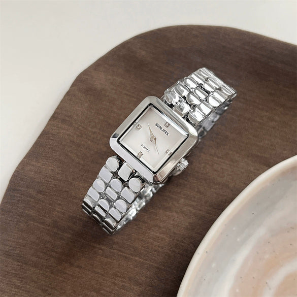Wholesale Women's Quartz Watch Square Goldtone Steel Band Diamondencrusted With Motherofpearl Square Dial