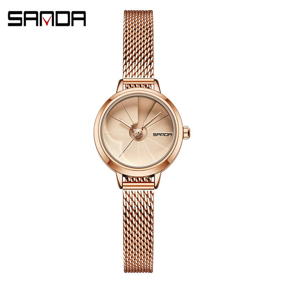 Wholesale Women's Quartz Watch Zinc Alloy Case Mesh Belt Round Dial Casual Waterproof