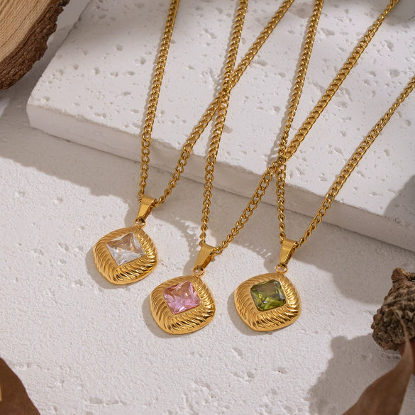 Wholesale Women's Retro Ancient Style Geometric Pattern Square Striped Lace Inlaid Zircon Pendant Necklace With 18K Real Gold Plating And Pvd Furnace Vacuum Real Gold Plating