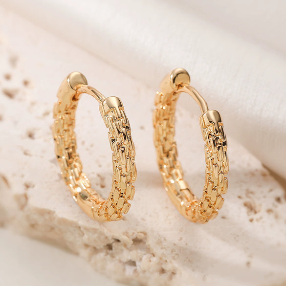 Wholesale Women's Retro Asymmetrical Geometric Pattern Micro Setting Copper Plated 18K Gold Earrings