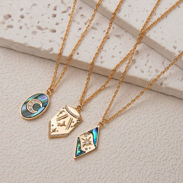 Wholesale Women's Retro Copper Necklace With Star And Geometric Pattern And Electroplating Design