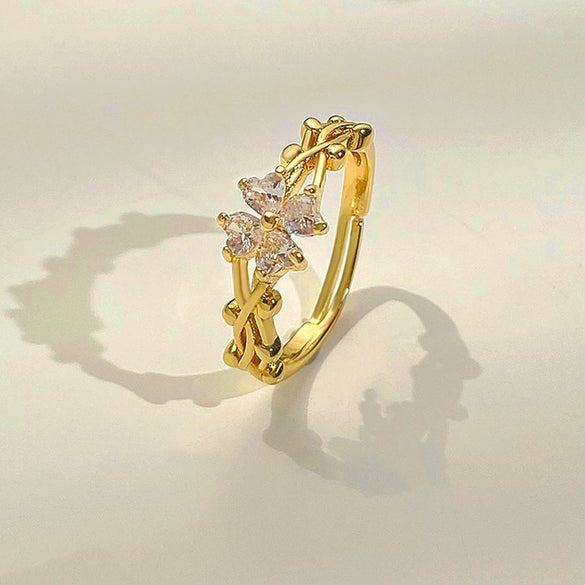 Wholesale Women's Retro Copper Ring With Microinlaid Zircon And Fourleaf Clover Flower Design