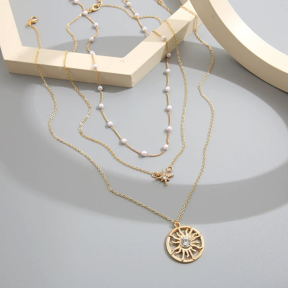 Wholesale Women's Retro Creative Simple Multilayer Clavicle Chain With Sun Pendant Alloy Material Geometric Pattern Electroplating Treatment