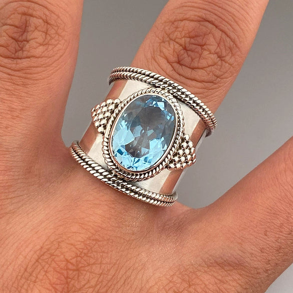 Wholesale Women's Retro Exaggerated Geometric Alloy Finger Ring With Electroplating
