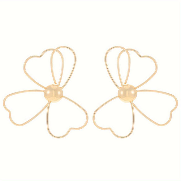 Wholesale Women's Retro Exaggerated Metal Hollow Flower Geometric Woven Earrings With Electroplating