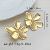 Wholesale Women's Retro Fashion Flower Stainless Steel Earrings With Electroplating