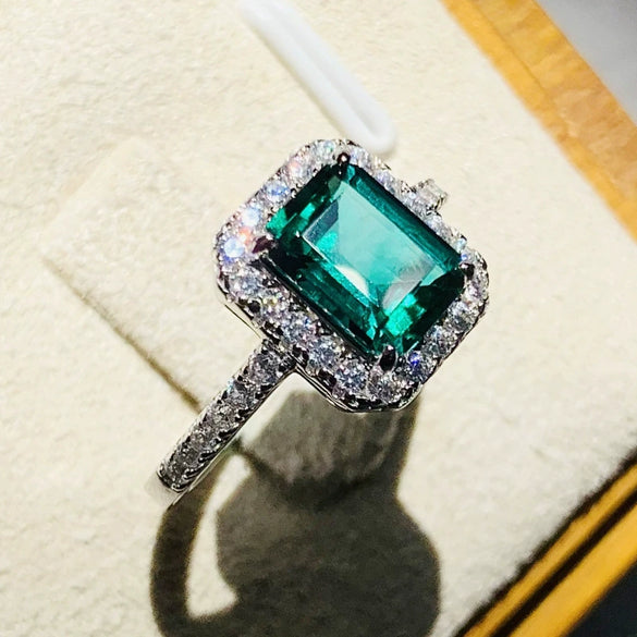 Wholesale Women's Retro Fashion Rectangular Copper Ring With Zircon And Geometric Design