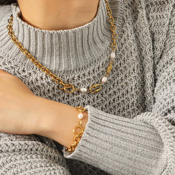 Wholesale Women's Retro Freshwater Pearl Jewelry Stainless Steel Gold Plated Geometric Oshaped Chain Necklace And Bracelet