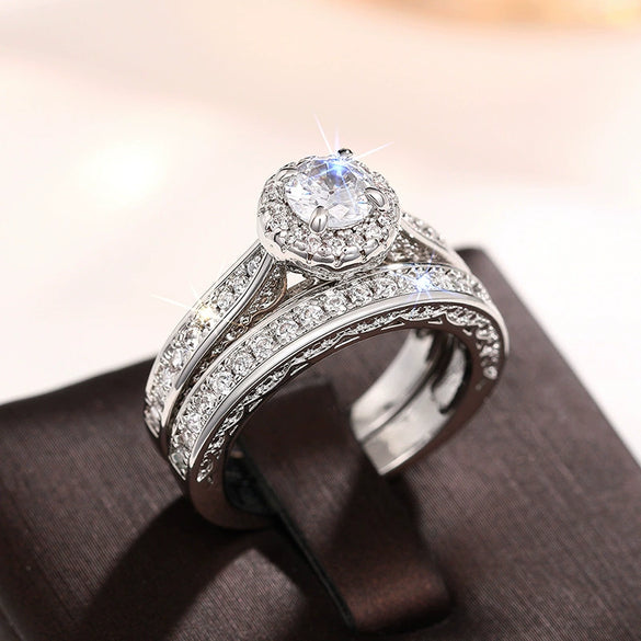 Wholesale Women's Retro Geometric Copper Ring Inlaid With Zircon