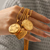 Wholesale Women's Retro Geometric Embossed Electroplated Stainless Steel Fliptop Pendant Twist Chain Necklace Luxury Niche Jewelry