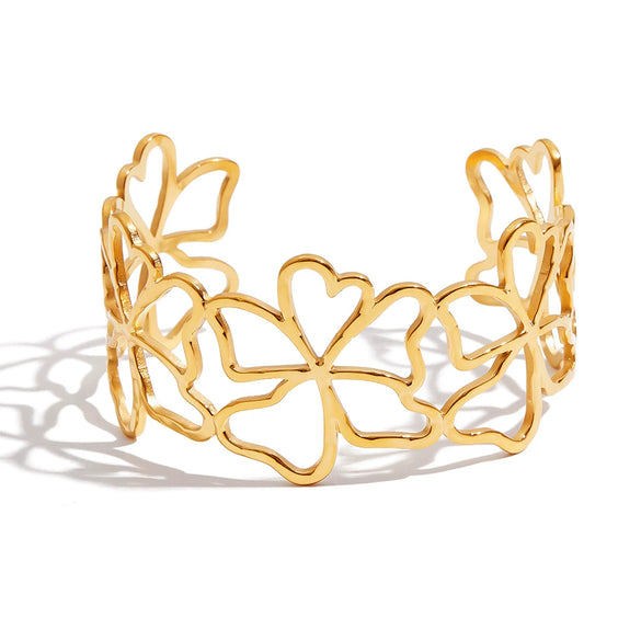 Wholesale Women's Retro Geometric Hollow Flower Open Stainless Steel Electroplated Bracelet Jewelry