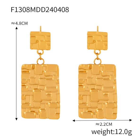 Wholesale Women's Retro Geometric Imitation Pearl Inlaid 316L Stainless Steel Goldplated Earrings