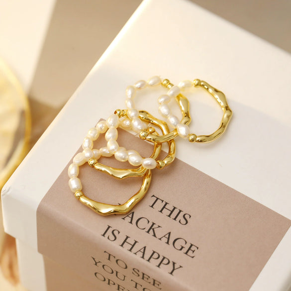 Wholesale Women's Retro Geometric Irregular Hollow Alloy Freshwater Pearl Ring With Electroplating Treatment