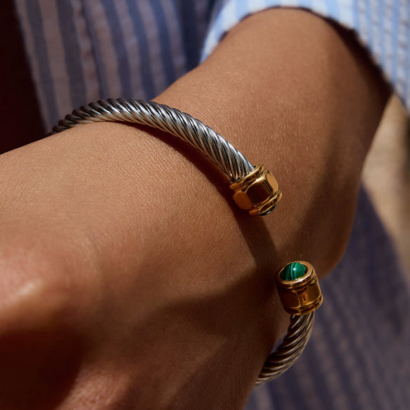 Wholesale Women's Retro Geometric Natural Stone Green Malachite Inlaid Stainless Steel Ribbed Bracelet With Electroplating