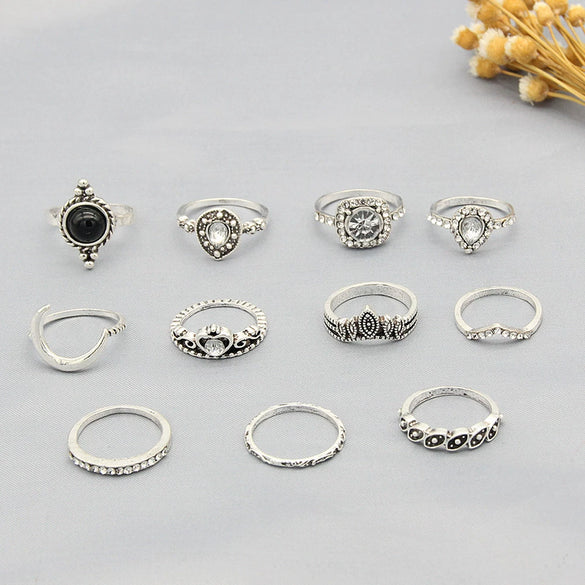 Wholesale Women's Retro Geometric Ring Set Alloy Inlaid With Artificial Gemstones And Semiprecious Stones In Crown And Moon Patterns With Electroplating Treatment