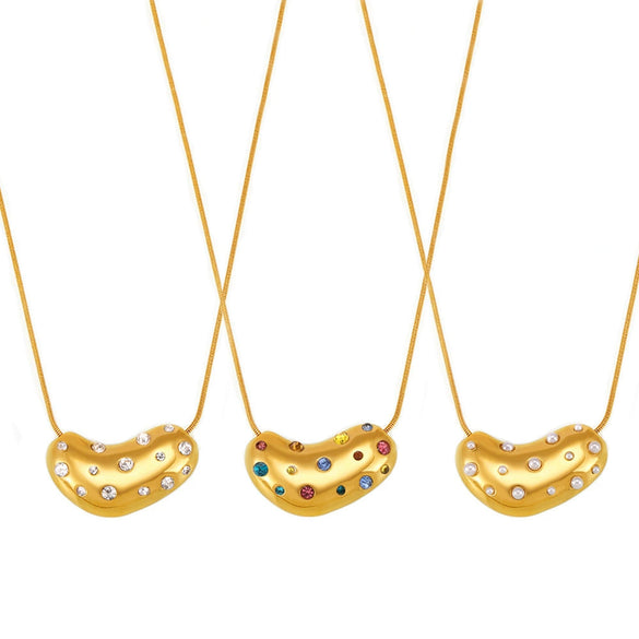 Wholesale Women's Retro Geometric 316L Stainless Steel And Imitation Pearl Clavicle Chain Necklace With Electroplating Treatment And Peach Heart Pendant
