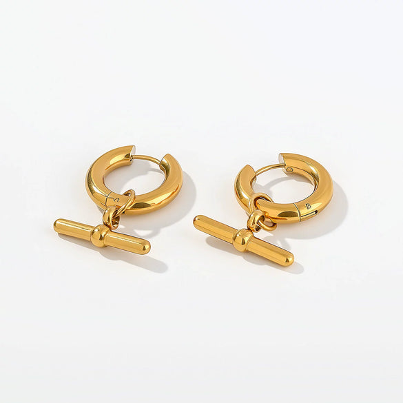 Wholesale Women's Retro Geometric T Shaped Stainless Steel Earrings With Gold Tone Electroplating