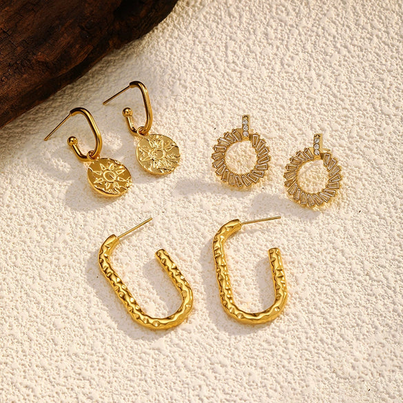 Wholesale Women's Retro Geometric Ushaped Stainless Steel Electroplated Earrings