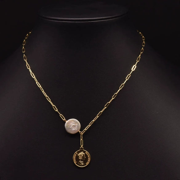 Wholesale Women's Retro Highend Freshwater Pearl Geometric Style Necklace With Electroplating And Regular Chain
