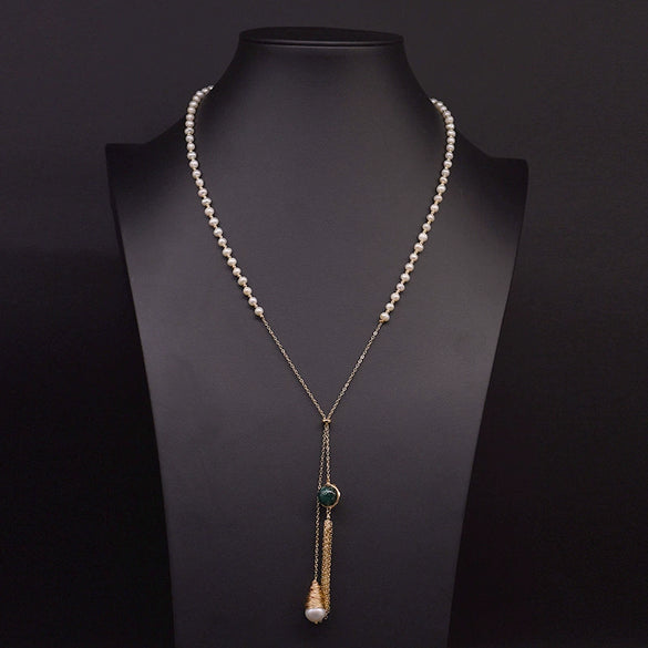 Wholesale Women's Retro Highend Freshwater Pearl Geometric Style Necklace With Electroplating And Regular Chain