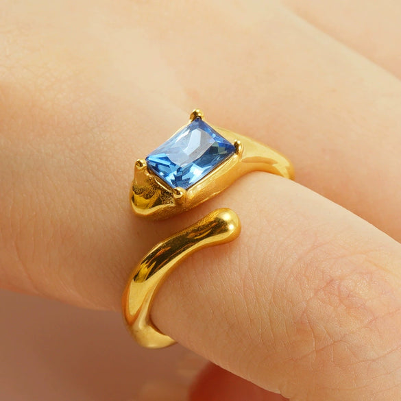 Wholesale Women's Retro Hip Hop 316L Stainless Steel Moonstone Ring With Irregular Geometric Line And Heart Pattern Microinlay
