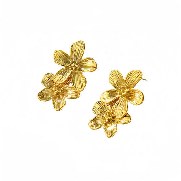 Wholesale Women's Retro Light Luxury Flower Tassel Stainless Steel Electroplated Earrings