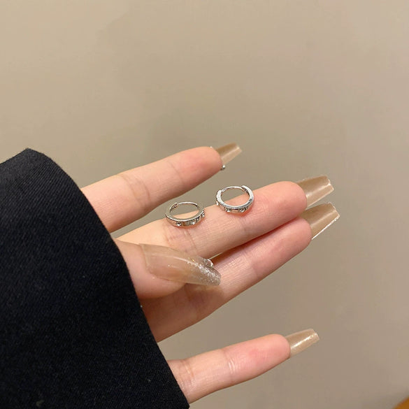 Wholesale Women's Retro Natural Style Alloy 925 Silver Electroplated Zircon Pearl Earrings With Flower And Geometric Patterns