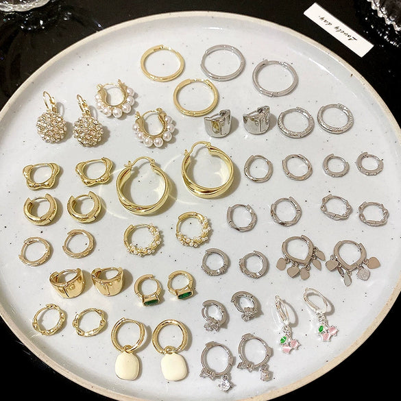 Wholesale Women's Retro Natural Style Alloy 925 Silver Electroplated Zircon Pearl Earrings With Flower And Geometric Patterns