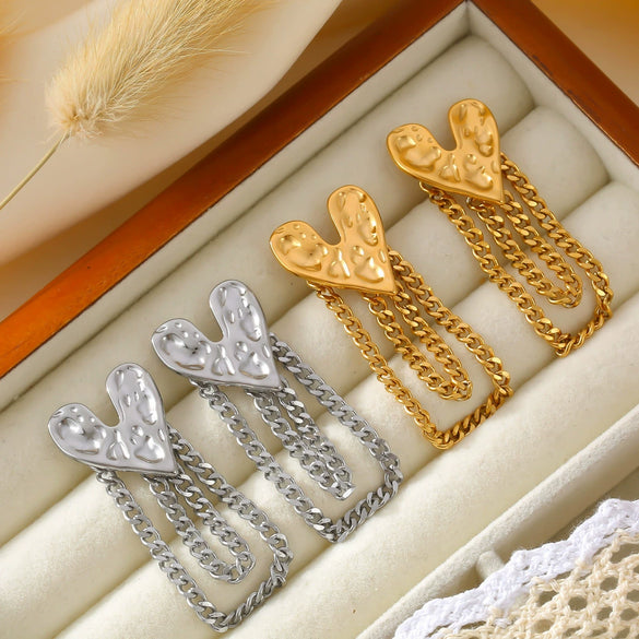 Wholesale Women's Retro Niche 316L Stainless Steel Heartshaped Hammered Tassel Chain Earrings With Geometric Pattern And Electroplating